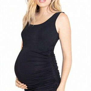 Ingrid & Isabel, Ruched Maternity Postpartum tunic , Black Plus size 3/4 14-20